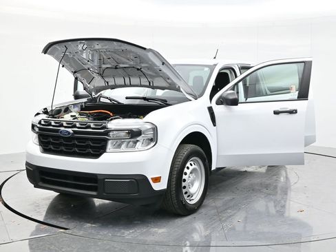 Used 2024 Ford Maverick XL image 56