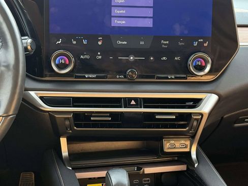 Used 2024 Lexus RX 350 Premium w/ Accessory Package (P2) image 18