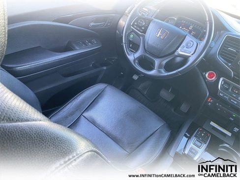 Used 2019 Honda Pilot Elite image 14