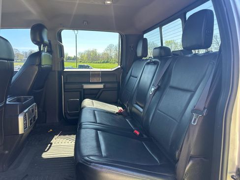 Used 2017 Ford F250 4x4 Crew Cab Super Duty image 17
