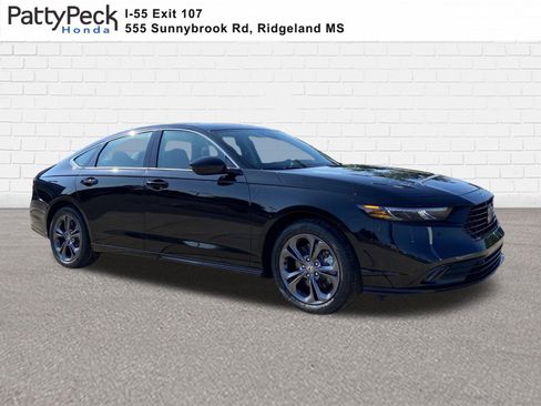 New 2026 Honda Accord EX-L image 1