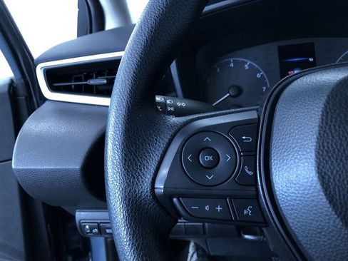 Certified 2025 Toyota Corolla LE image 25