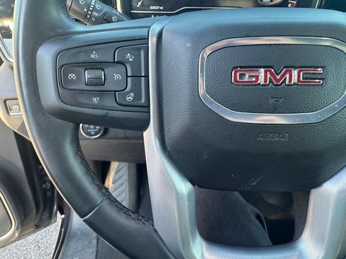 Used 2025 GMC Sierra 1500 SLT AWD/4WD image 21