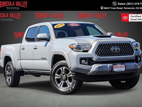 Used 2018 Toyota Tacoma TRD Sport w/ Technology Package RWD image 1