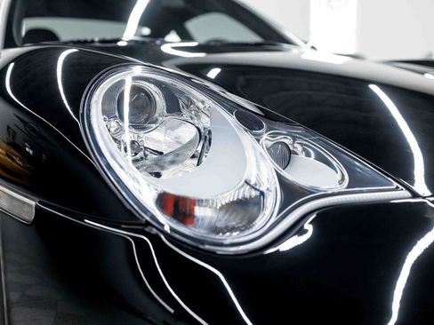 Used 2002 Porsche 911 GT2 RWD image 14