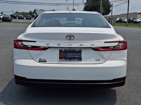 Used 2025 Toyota Camry LE FWD image 6