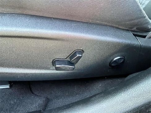 Used 2019 Dodge Charger R/T w/ Navigation & Travel Group image 15