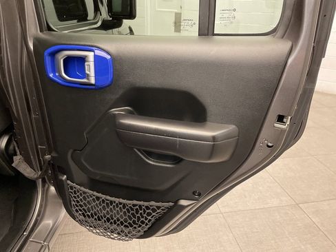 Used 2018 Jeep Wrangler Unlimited Sport S image 28