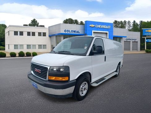 Used 2024 GMC Savana 2500 w/ Driver Convenience Package RWD image 1