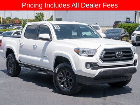 Used 2023 Toyota Tacoma SR5 w/ Technology Package AWD/4WD image 1