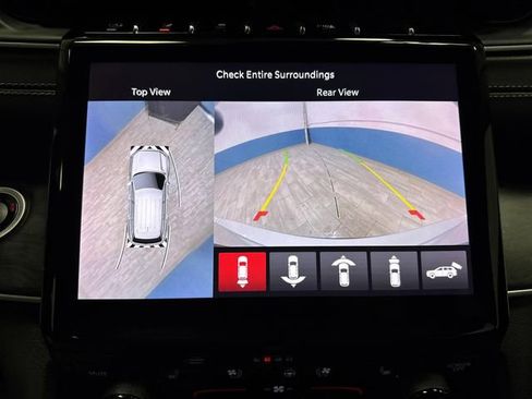 Used 2023 Jeep Grand Cherokee L Limited w/ Luxury Tech Group II image 11