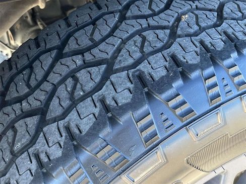 Used 2024 Ford Ranger XLT image 12