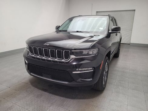 Used 2023 Jeep Grand Cherokee 4WD 4xe image 15