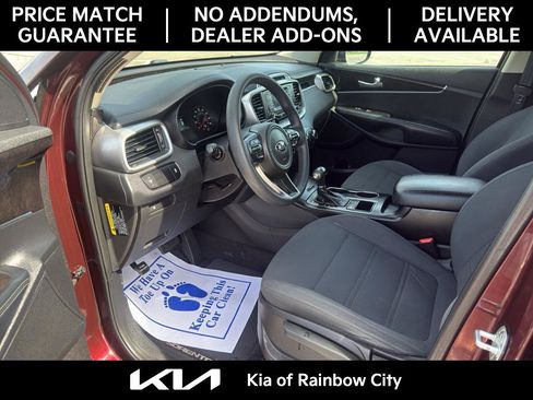 Used 2016 Kia Sorento FWD image 9