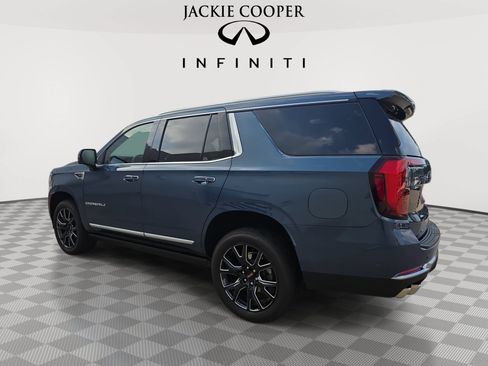 Used 2025 GMC Yukon Denali w/ Sun & Power Step Package AWD/4WD image 7