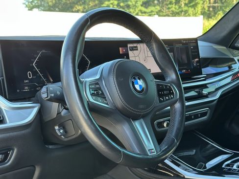 Certified 2023 BMW X7 xDrive40i w/ M Sport Package image 20