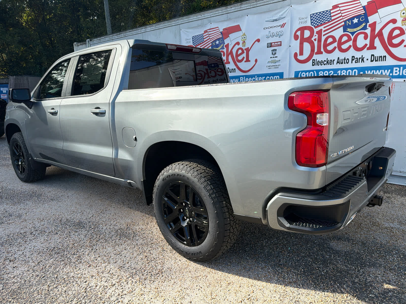 New 2026 Chevrolet Silverado 1500 RST w/ Convenience Package II AWD/4WD image 8