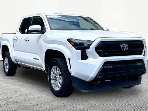 Certified 2024 Toyota Tacoma SR5 RWD image 3