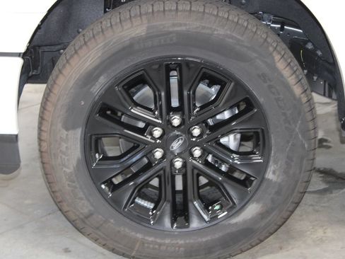 New 2026 Ford F150 XLT w/ Equipment Group 302A MID AWD/4WD image 18