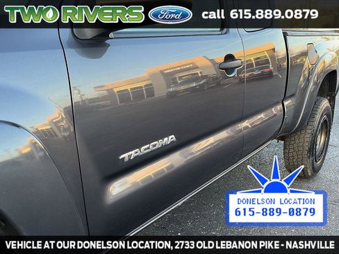 Used 2011 Toyota Tacoma 4x4 Access Cab w/ SR5 Pkg #2 image 5
