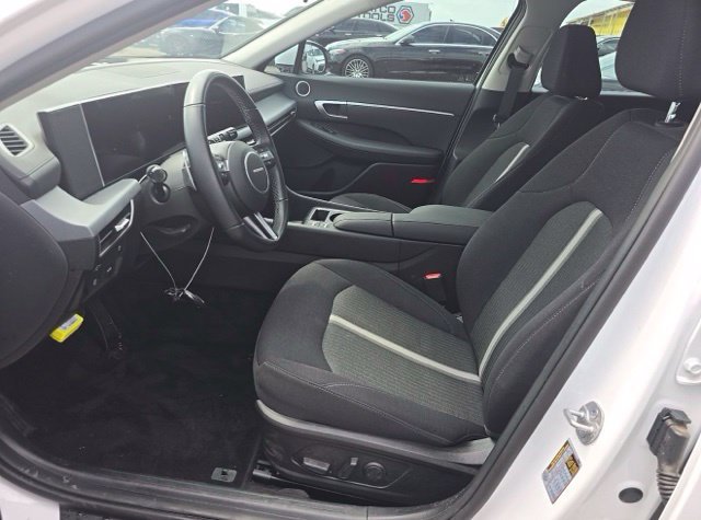 Used 2026 Hyundai Sonata SEL FWD image 8