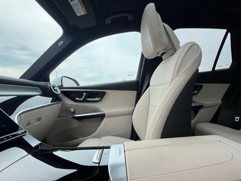 Certified 2026 Mercedes-Benz GLC 300 4MATIC image 26