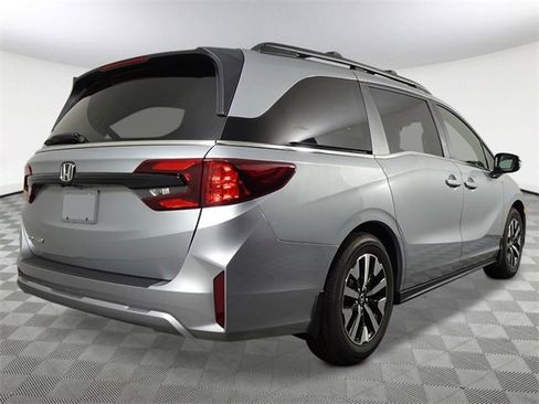 New 2026 Honda Odyssey EX-L image 6