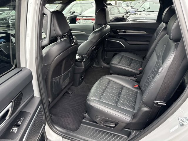 Used 2024 Kia Telluride SX Prestige X-Line AWD/4WD image 17