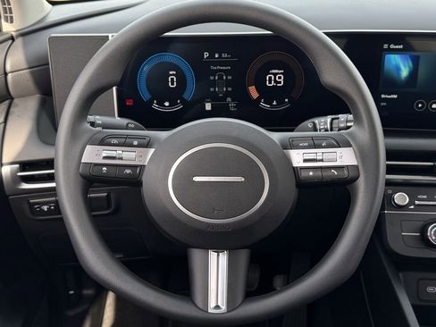 New 2026 Hyundai Tucson SE image 12