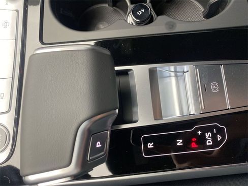 New 2026 Audi Q8 Premium Plus image 20