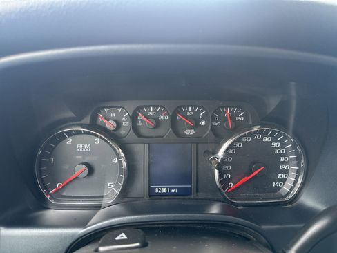 Used 2018 Chevrolet Silverado 2500 W/T w/ Snow Plow Prep Package image 13