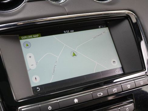 Used 2016 Jaguar XJ L Portfolio image 36