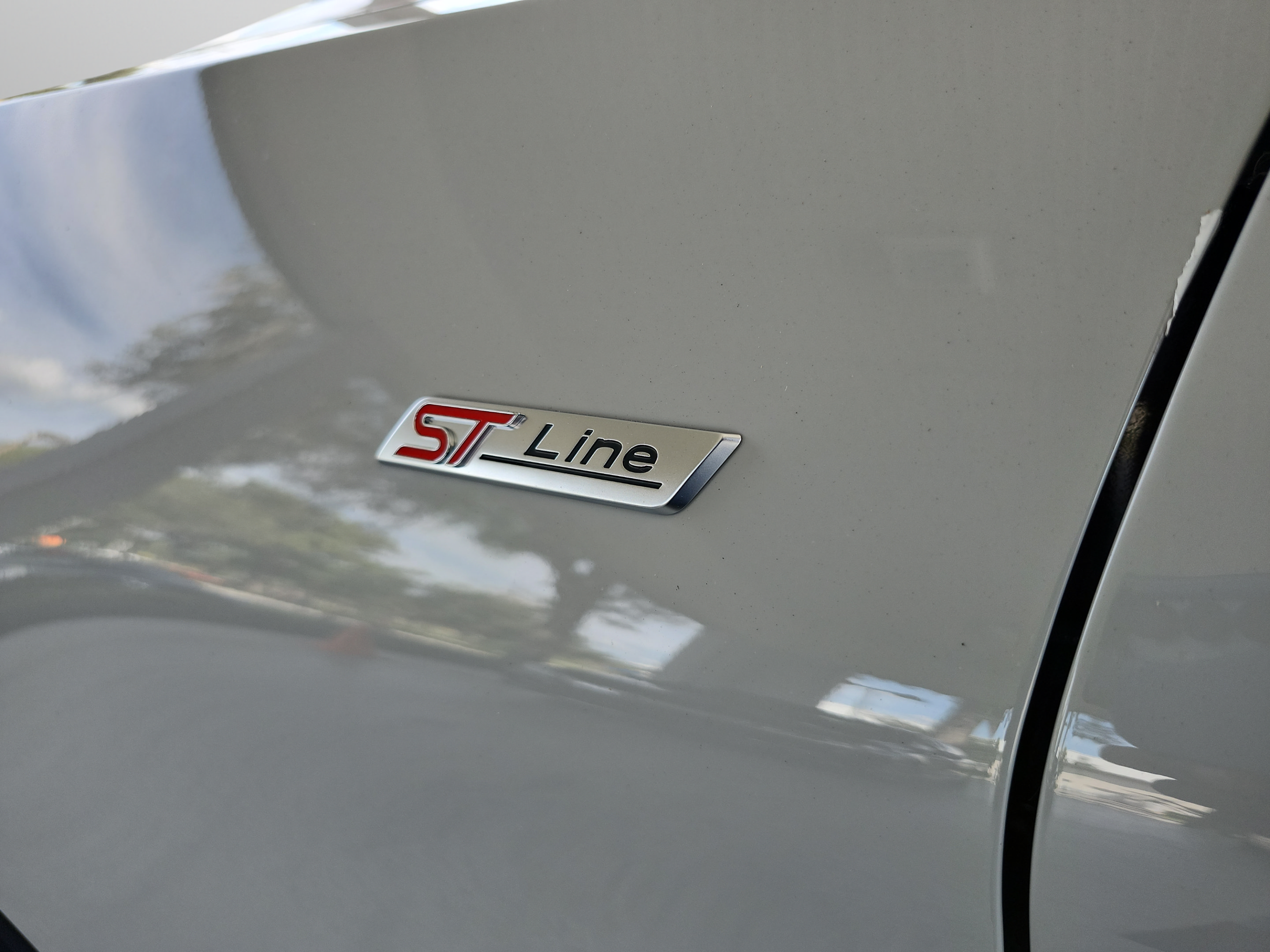 New 2027 Ford Explorer ST-Line RWD image 29