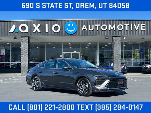 Used 2025 Hyundai Sonata SEL FWD image 1