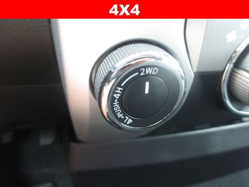 Used 2014 Toyota Tundra SR5 AWD/4WD image 26