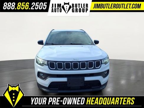 Used 2024 Jeep Compass Latitude w/ Altitude Special Edition AWD/4WD image 26