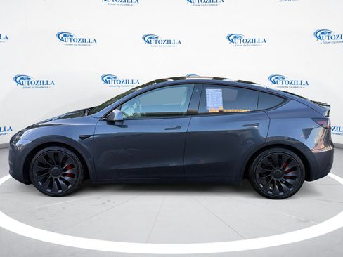 Used 2021 Tesla Model Y Performance AWD/4WD image 2