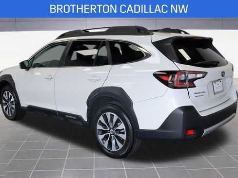 Used 2024 Subaru Outback Limited image 3