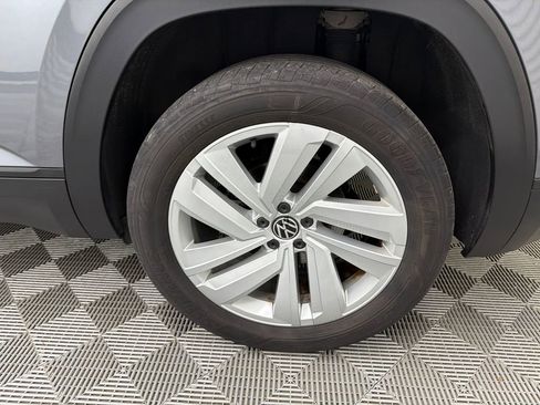 Used 2022 Volkswagen Atlas Cross Sport SE w/ Panoramic Sunroof Package image 21