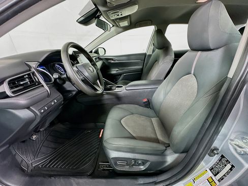 Used 2023 Toyota Camry LE image 13