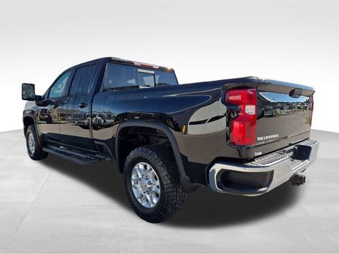 Used 2024 Chevrolet Silverado 2500 LT w/ Convenience Package AWD/4WD image 13