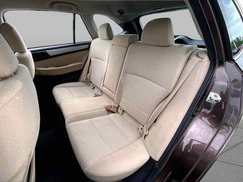 Used 2019 Subaru Outback 2.5i AWD/4WD image 20