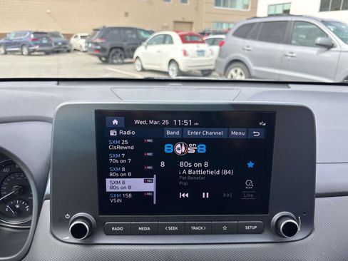 Used 2023 Hyundai Kona SEL AWD/4WD image 19