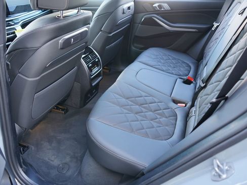 New 2026 BMW X5 xDrive40i w/ Executive Package image 19