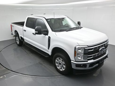 Certified 2024 Ford F250 XLT image 35