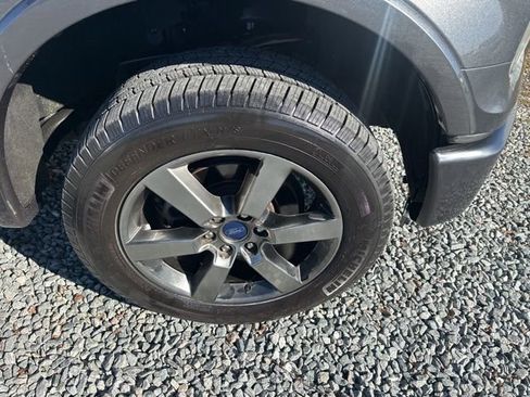 Used 2016 Ford F150 Lariat image 7