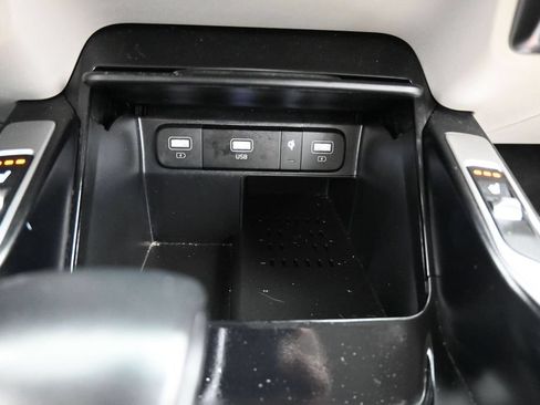 Used 2023 Kia Sorento EX FWD image 28