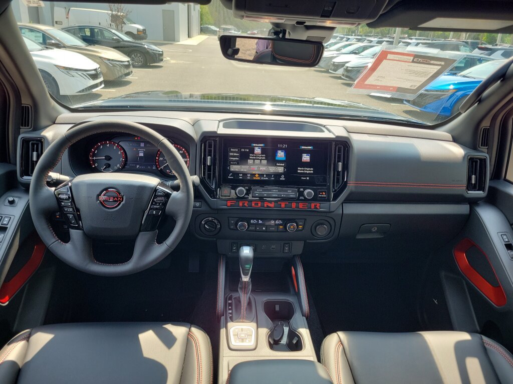New 2026 Nissan Frontier PRO-4X w/ Pro Premium Package AWD/4WD image 9