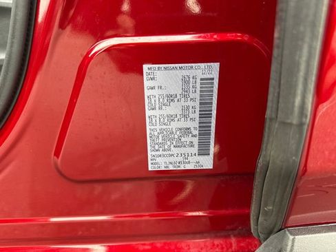 Used 2023 Nissan Pathfinder SL w/ Black Appearance Package image 20