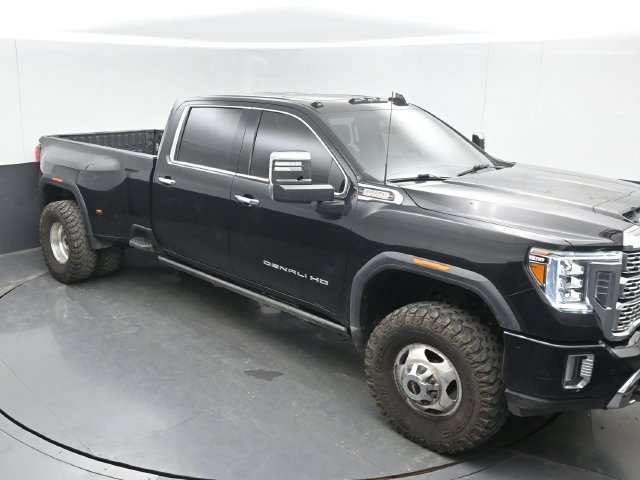 Used 2023 GMC Sierra 3500 Denali w/ Denali Ultimate Package AWD/4WD image 23